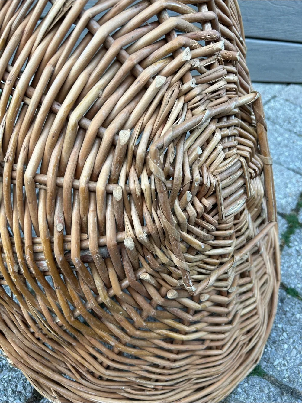 Vintage Wicker Gathering Harvest Basket Herb Flower Garden French Country